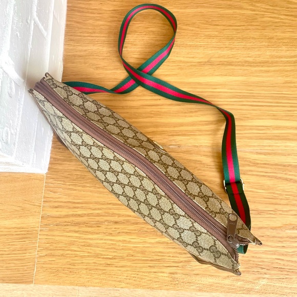 Gucci Brown GG Monogram Crossbody with Green and Red Stripe - Picture 5 of 12